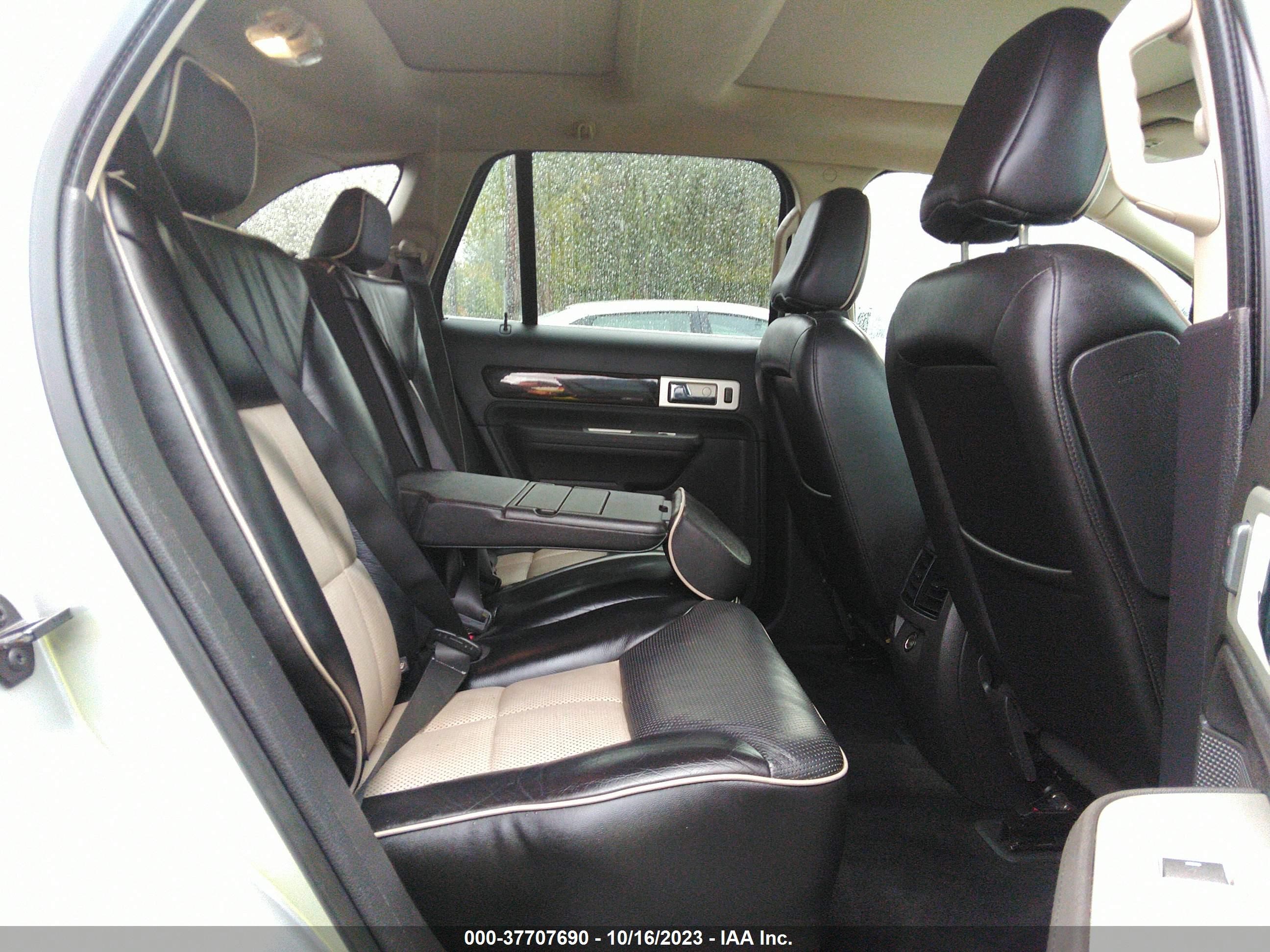 Photo 7 VIN: 2LMDU88C39BJ13004 - LINCOLN MKX 