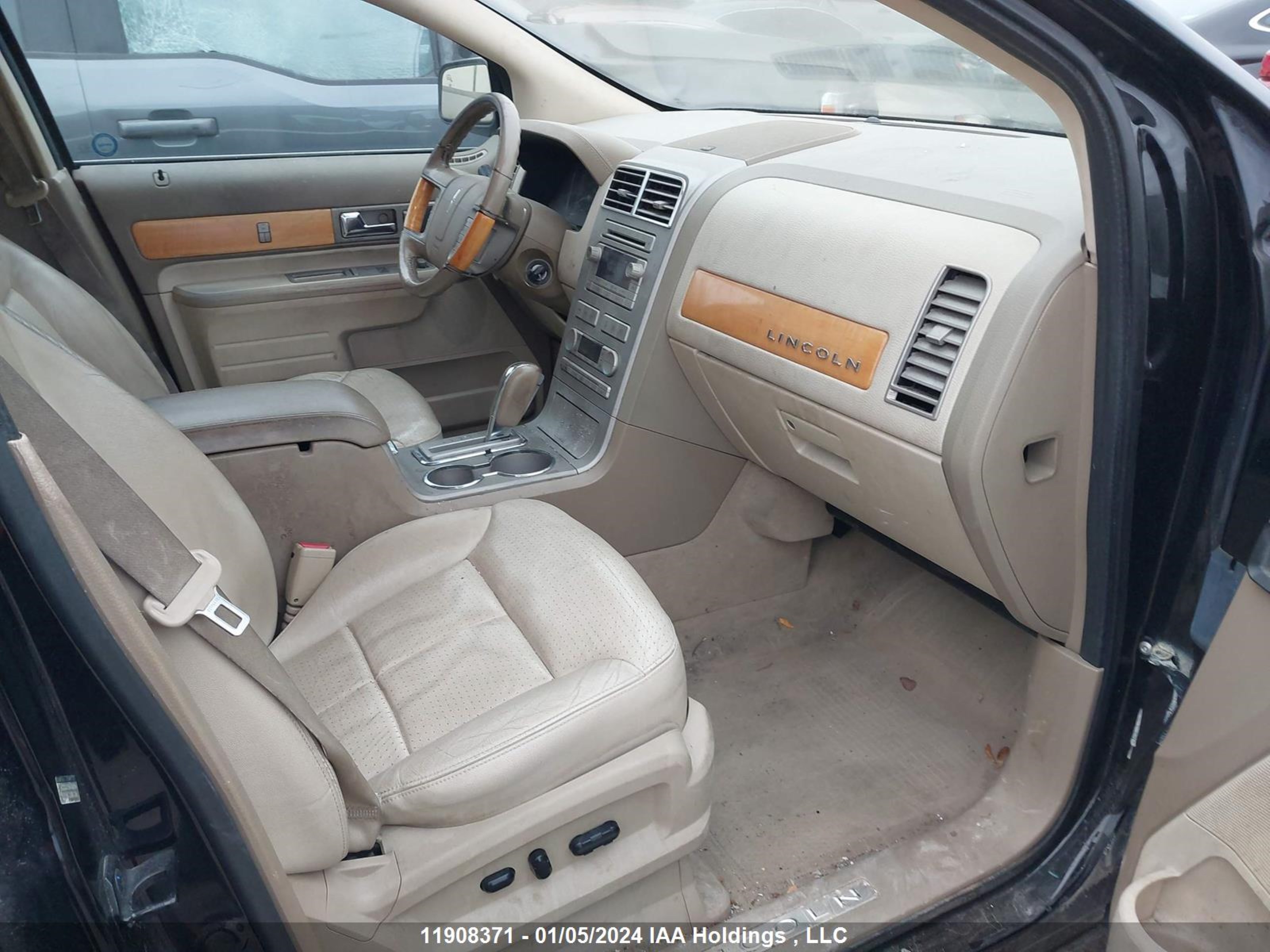 Photo 4 VIN: 2LMDU88C67BJ04794 - LINCOLN MKX 