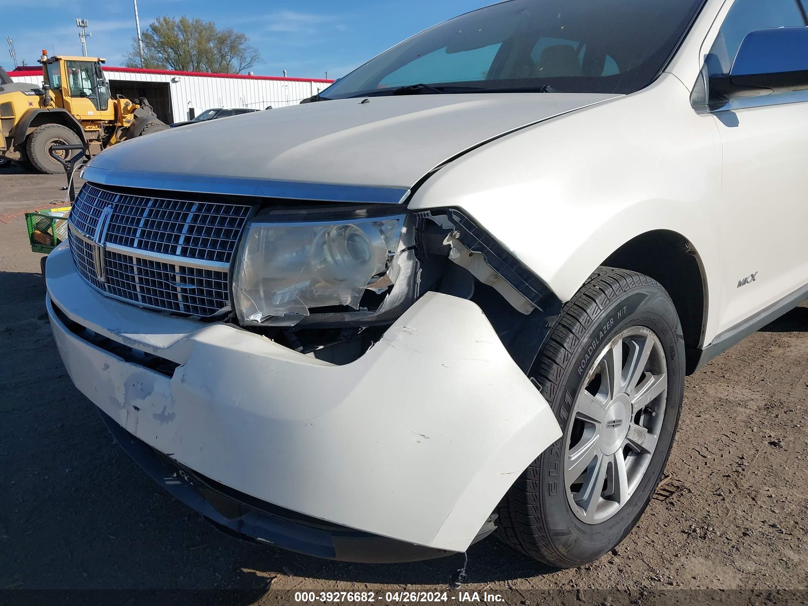 Photo 5 VIN: 2LMDU88C67BJ35964 - LINCOLN MKX 