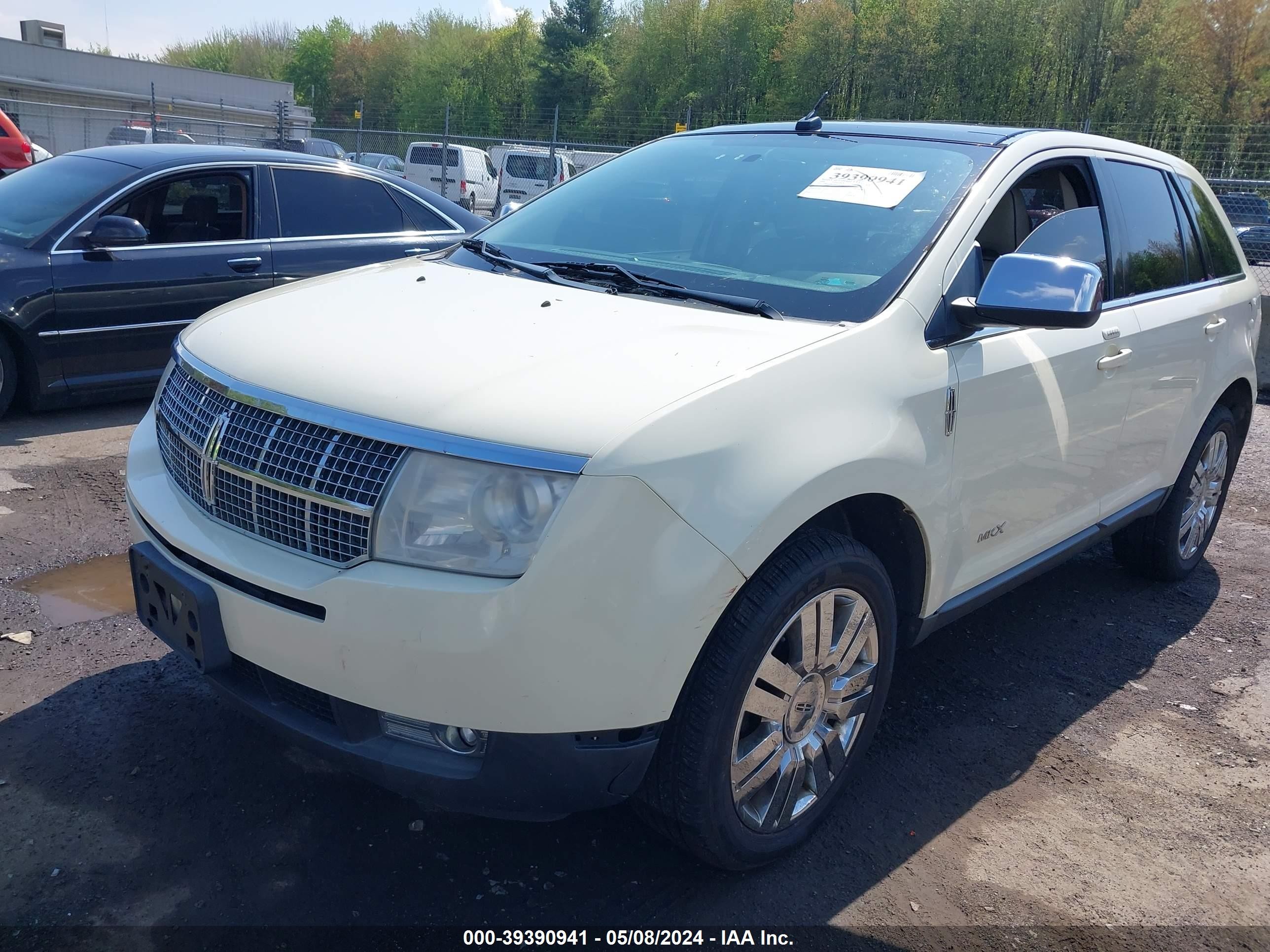 Photo 2 VIN: 2LMDU88C68BJ32659 - LINCOLN MKX 