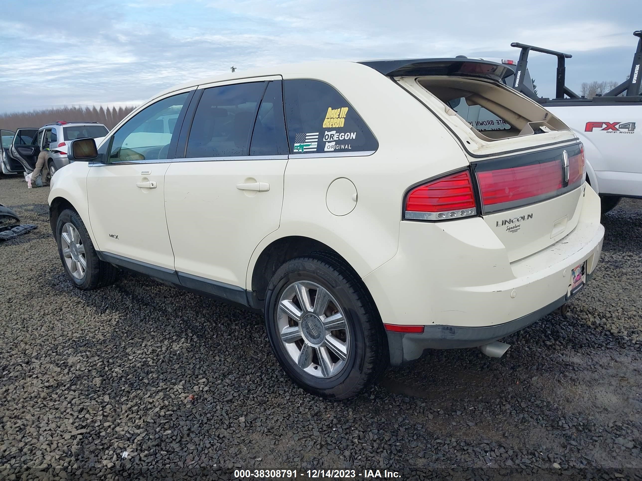 Photo 2 VIN: 2LMDU88C77BJ09762 - LINCOLN MKX 