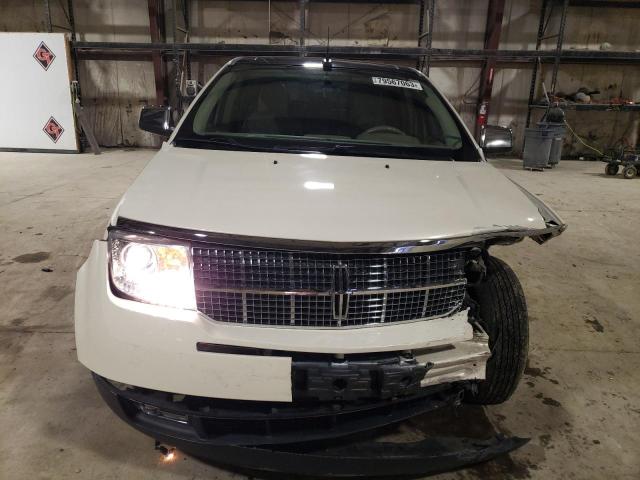 Photo 4 VIN: 2LMDU88C87BJ17935 - LINCOLN MKX 