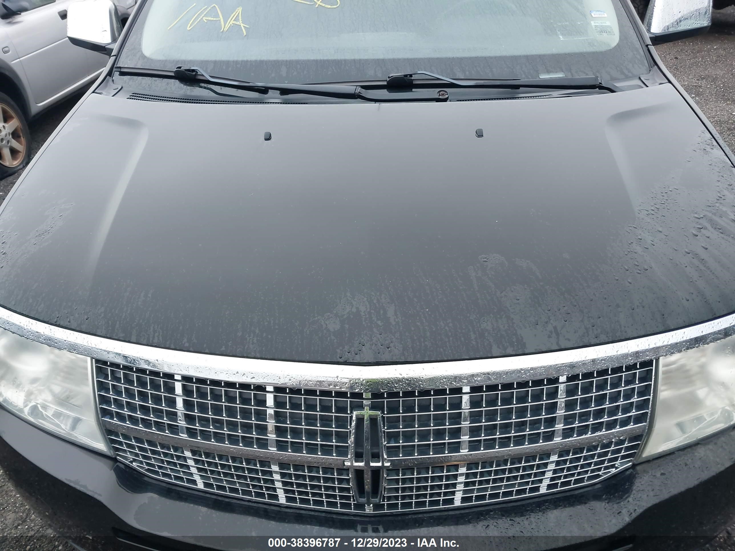 Photo 9 VIN: 2LMDU88C87BJ29776 - LINCOLN MKX 