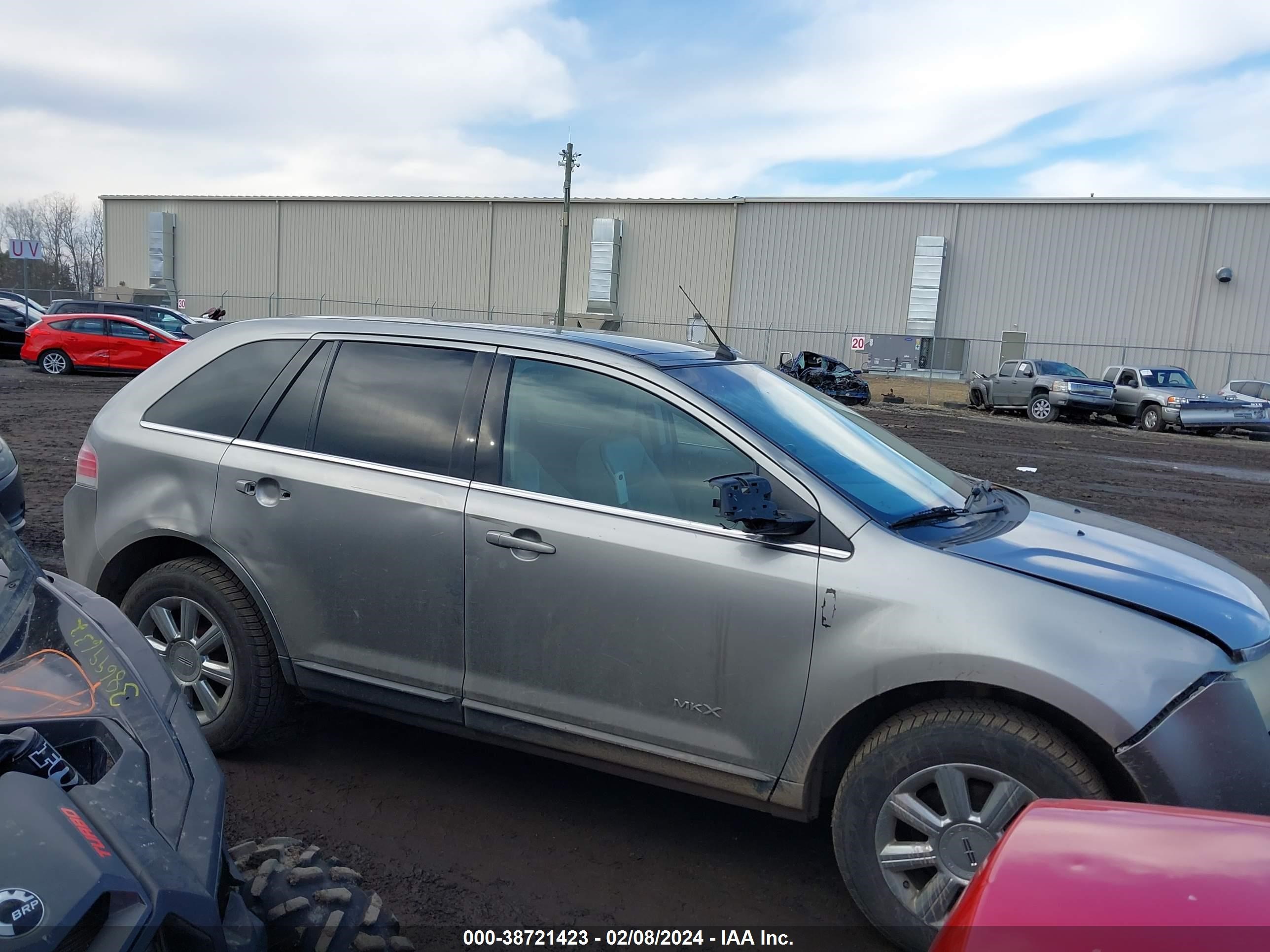 Photo 12 VIN: 2LMDU88C98BJ06315 - LINCOLN MKX 