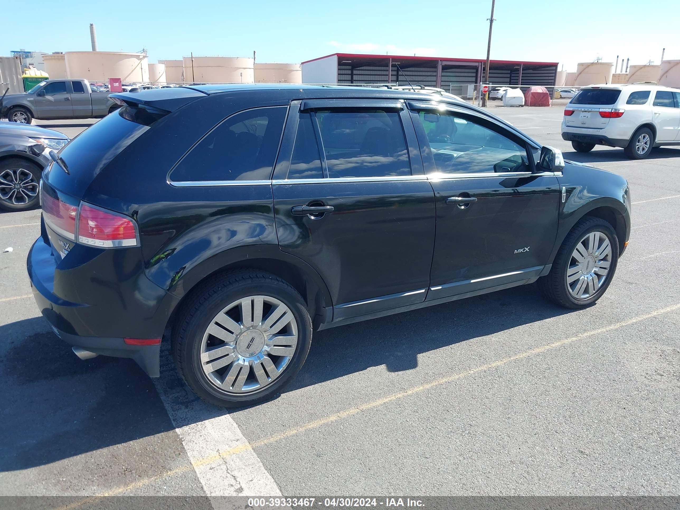 Photo 3 VIN: 2LMDU88CX8BJ20336 - LINCOLN MKX 