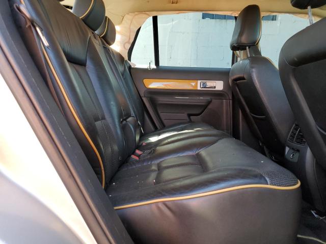 Photo 9 VIN: 2LMDU88CX9BJ02324 - LINCOLN MKX 