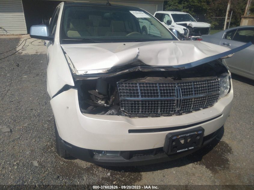 Photo 5 VIN: 2LMDU88CX9BJ04462 - LINCOLN MKX 