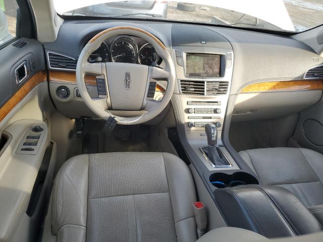 Photo 7 VIN: 2LMHJ5AR5ABJ11539 - LINCOLN MKT 