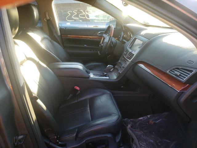 Photo 4 VIN: 2LMHJ5AR8ABJ20509 - LINCOLN MKT 