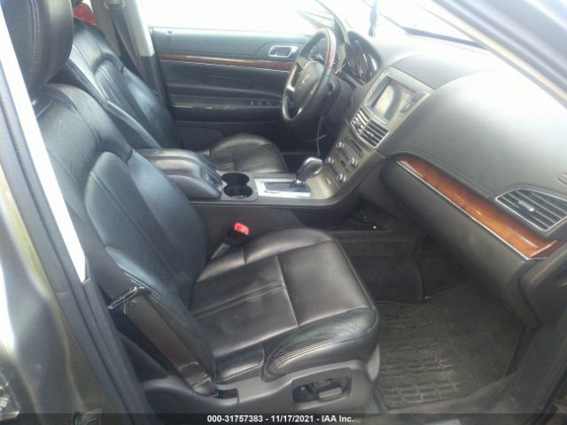 Photo 4 VIN: 2LMHJ5AR8CBL51090 - LINCOLN MKT 