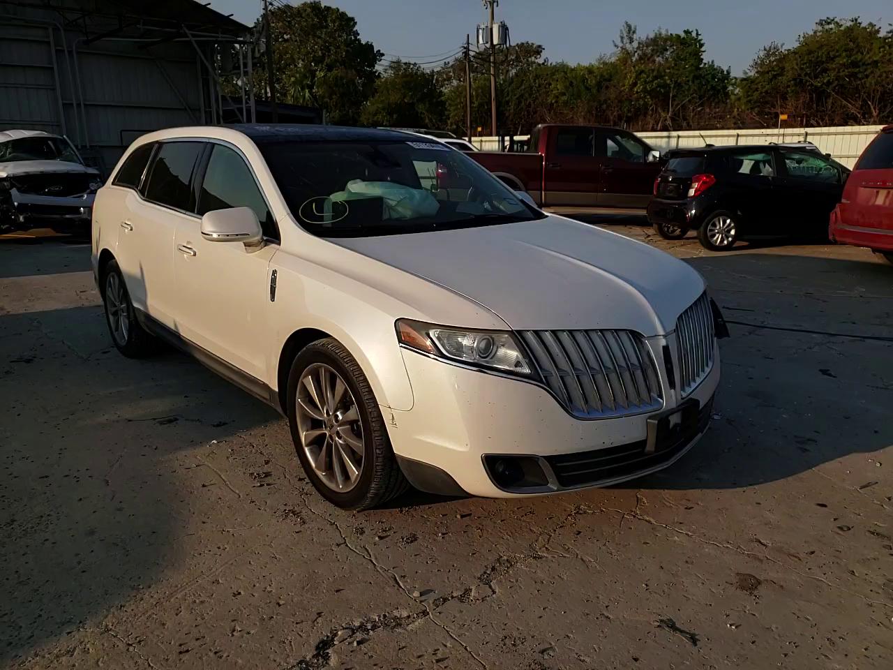 Photo 10 VIN: 2LMHJ5AT0ABJ13226 - LINCOLN MKT 