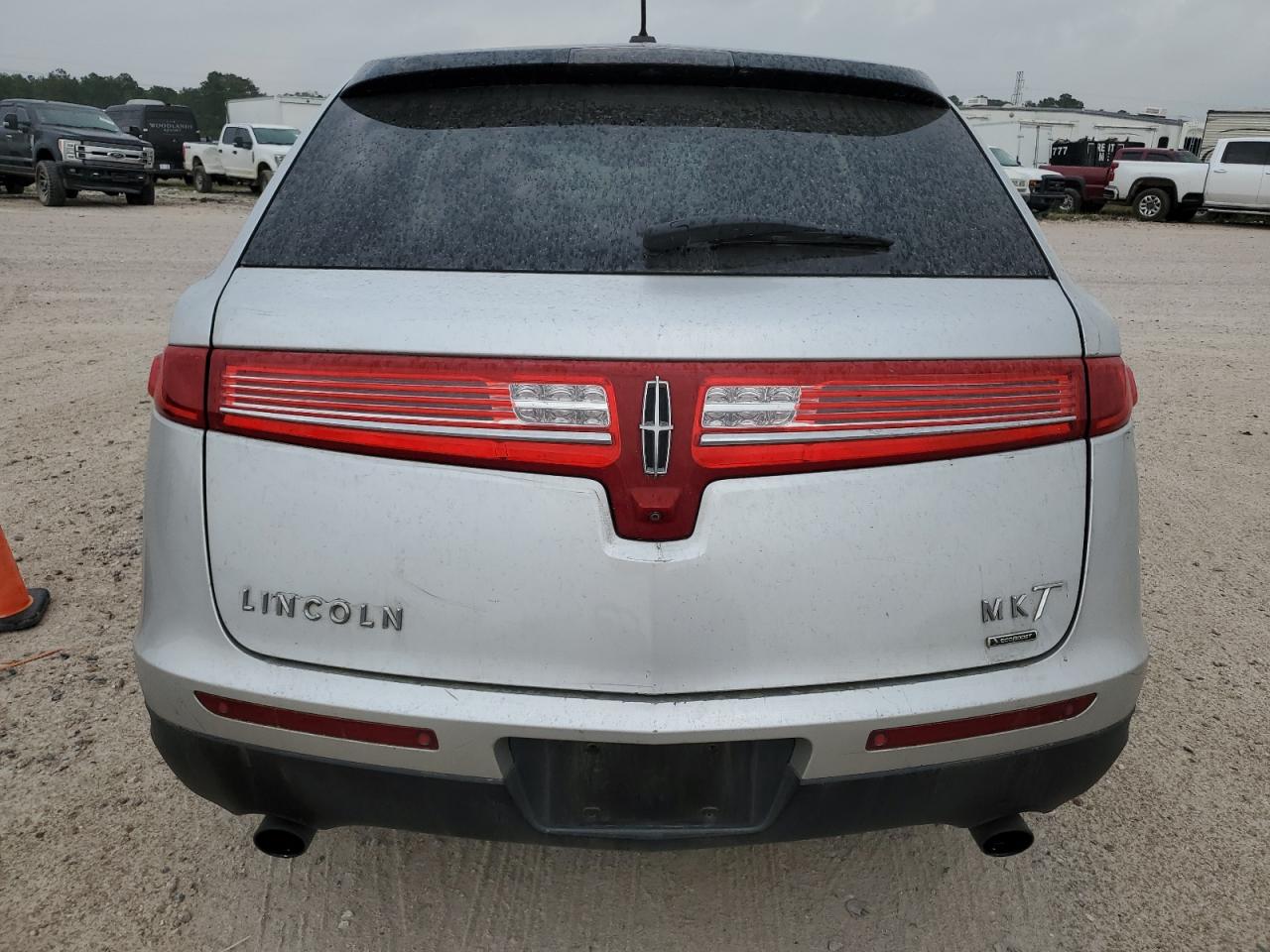 Photo 5 VIN: 2LMHJ5AT0EBL58677 - LINCOLN MKT 