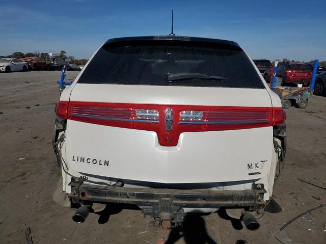 Photo 5 VIN: 2LMHJ5AT0FBL00991 - LINCOLN MKT 