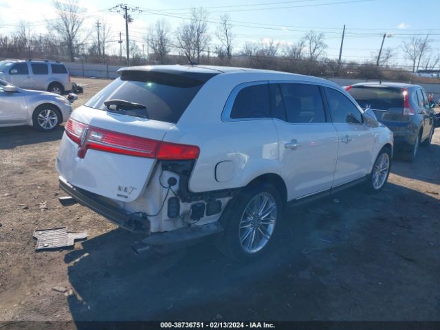 Photo 3 VIN: 2LMHJ5AT0FBL02112 - LINCOLN MKT 