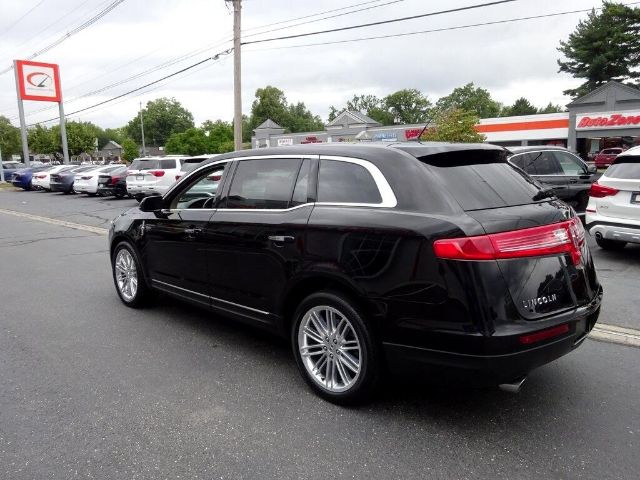 Photo 8 VIN: 2LMHJ5AT0KBL03013 - LINCOLN MKT 