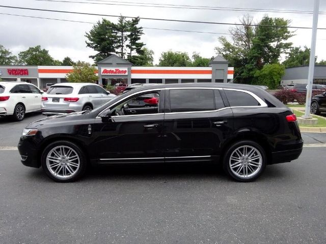 Photo 9 VIN: 2LMHJ5AT0KBL03013 - LINCOLN MKT 