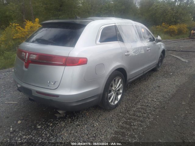 Photo 3 VIN: 2LMHJ5AT1ABJ03482 - LINCOLN MKT 