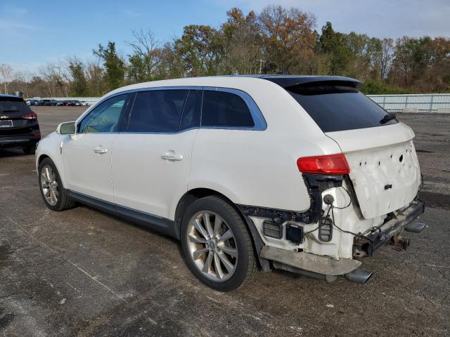 Photo 2 VIN: 2LMHJ5AT1ABJ17009 - LINCOLN MKT 