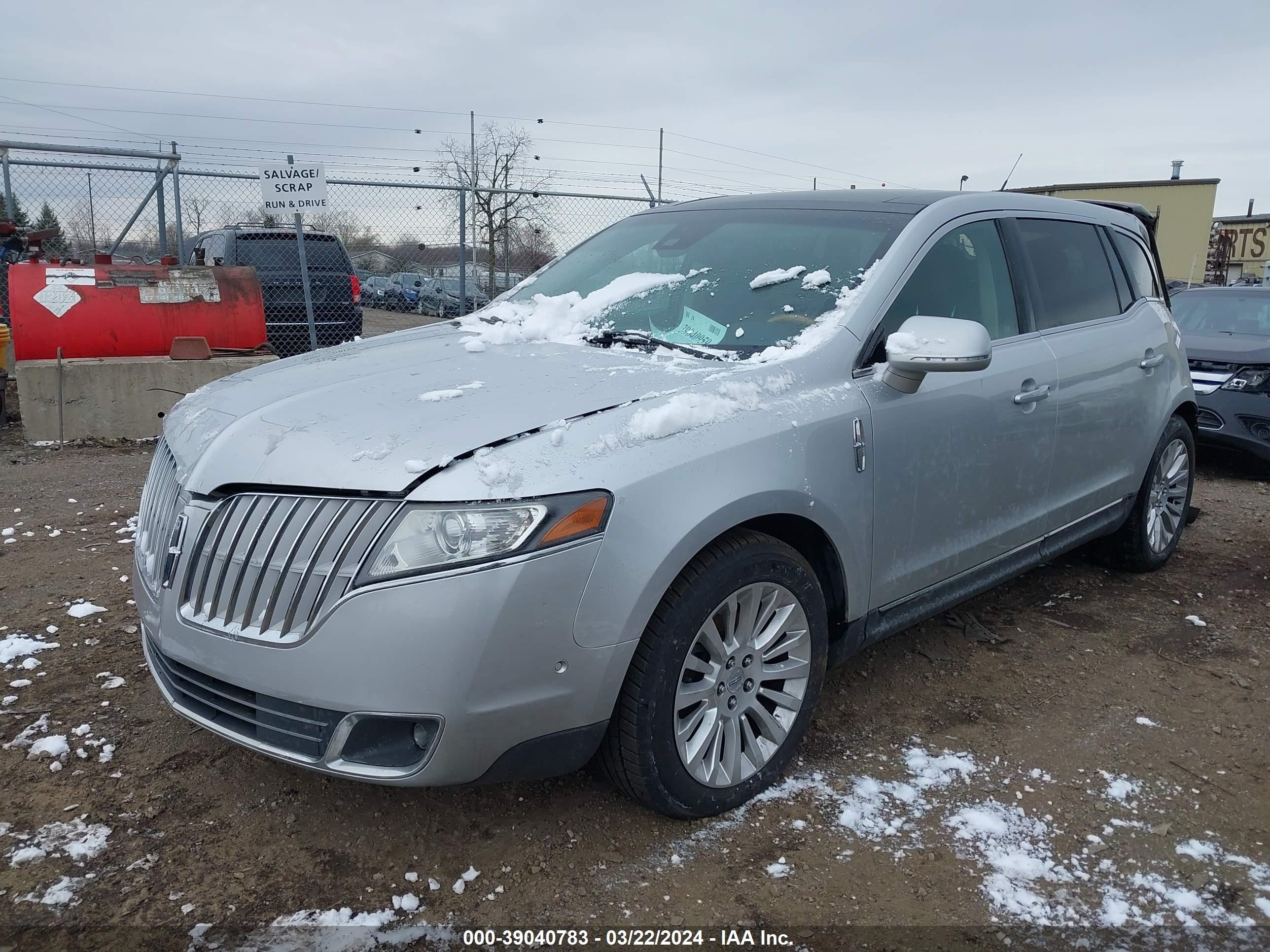 Photo 1 VIN: 2LMHJ5AT1CBL54103 - LINCOLN MKT 