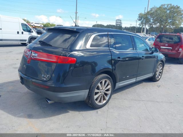 Photo 3 VIN: 2LMHJ5AT2ABJ29492 - LINCOLN MKT 