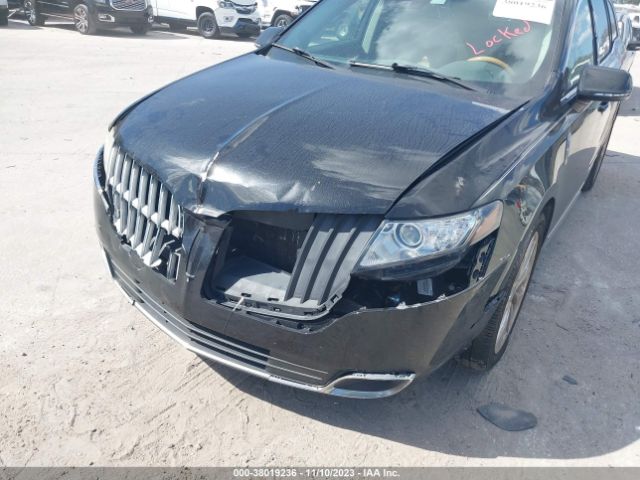 Photo 5 VIN: 2LMHJ5AT2ABJ29492 - LINCOLN MKT 