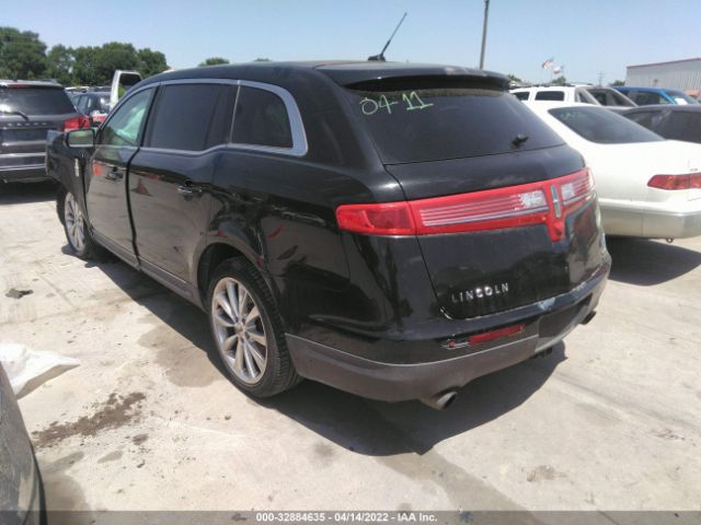 Photo 2 VIN: 2LMHJ5AT2BBJ53132 - LINCOLN MKT 