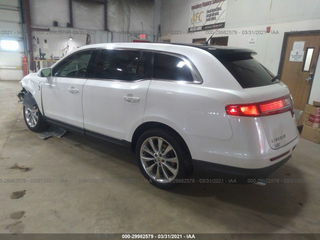 Photo 2 VIN: 2LMHJ5AT2CBL52120 - LINCOLN MKT 