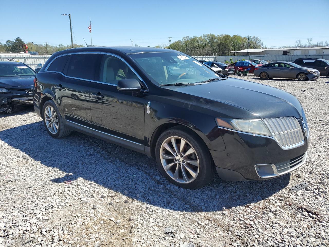 Photo 3 VIN: 2LMHJ5AT2CBL54725 - LINCOLN MKT 