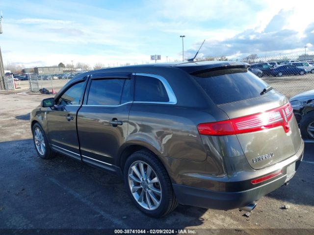 Photo 2 VIN: 2LMHJ5AT3BBJ51387 - LINCOLN MKT 