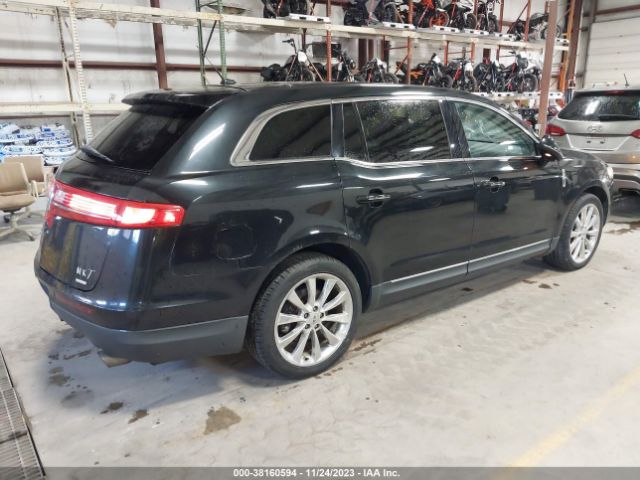 Photo 3 VIN: 2LMHJ5AT3BBJ54306 - LINCOLN MKT 