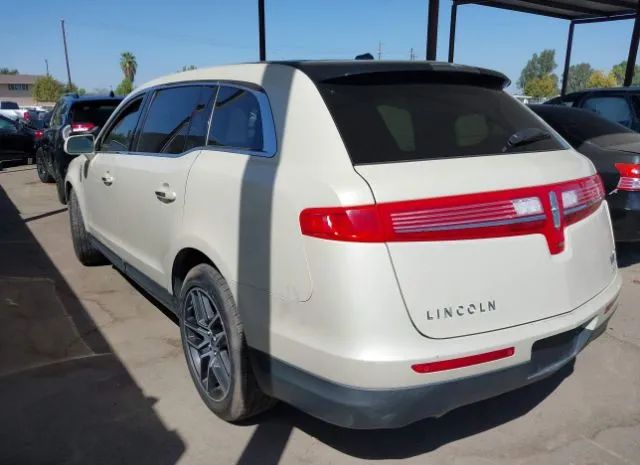 Photo 2 VIN: 2LMHJ5AT3EBL53859 - LINCOLN MKT 