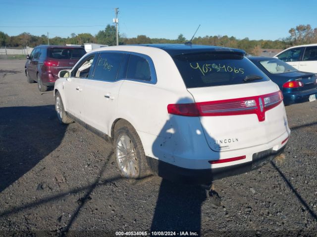 Photo 2 VIN: 2LMHJ5AT3KBL02051 - LINCOLN MKT 