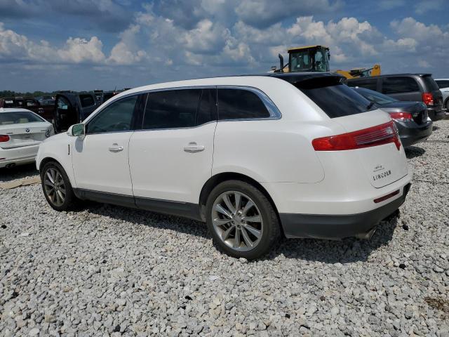 Photo 1 VIN: 2LMHJ5AT4BBJ50040 - LINCOLN MKT 