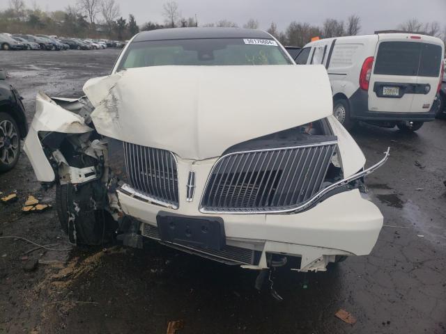 Photo 4 VIN: 2LMHJ5AT4EBL50436 - LINCOLN MKT 