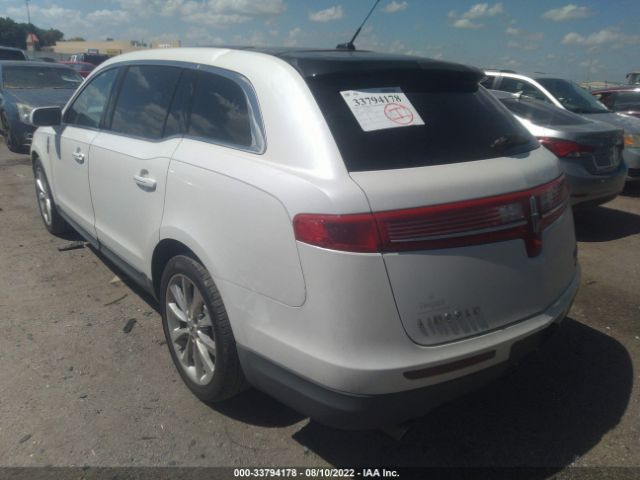 Photo 2 VIN: 2LMHJ5AT5ABJ07521 - LINCOLN MKT 