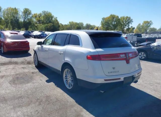 Photo 2 VIN: 2LMHJ5AT5DBL52758 - LINCOLN MKT 