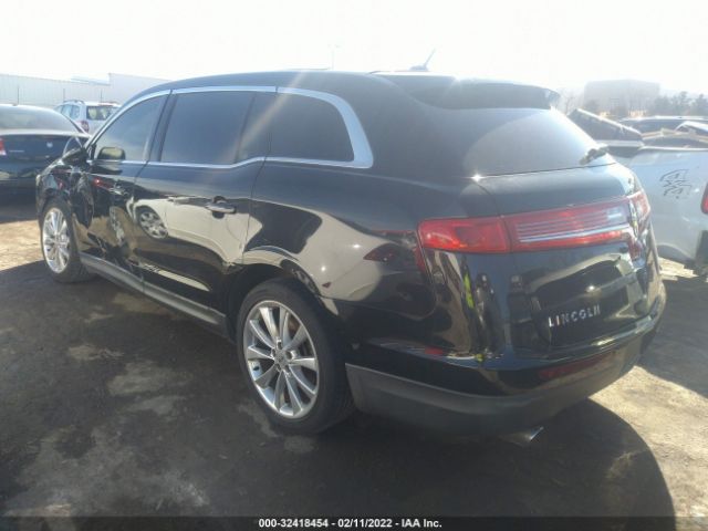 Photo 2 VIN: 2LMHJ5AT6ABJ03266 - LINCOLN MKT 