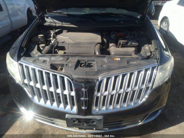 Photo 9 VIN: 2LMHJ5AT6ABJ03266 - LINCOLN MKT 