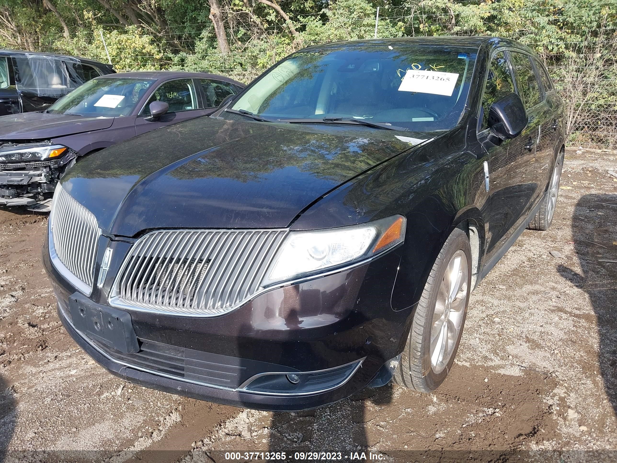 Photo 1 VIN: 2LMHJ5AT6EBL50003 - LINCOLN MKT 