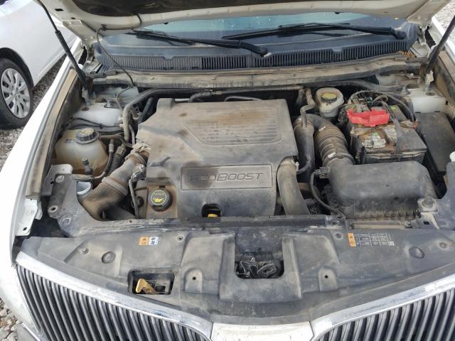 Photo 6 VIN: 2LMHJ5AT6EBL53791 - LINCOLN MKT 