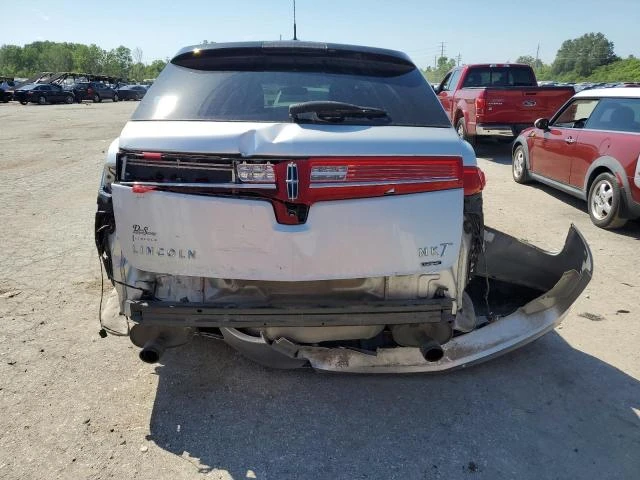 Photo 5 VIN: 2LMHJ5AT6GBL01788 - LINCOLN MKT 