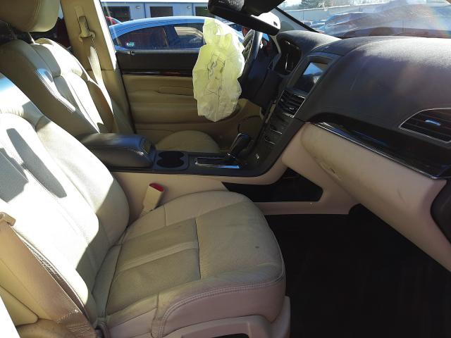 Photo 4 VIN: 2LMHJ5AT6GBL01838 - LINCOLN MKT 