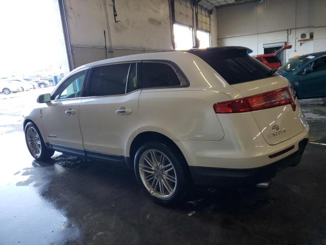 Photo 1 VIN: 2LMHJ5AT6JBL00082 - LINCOLN MKT 