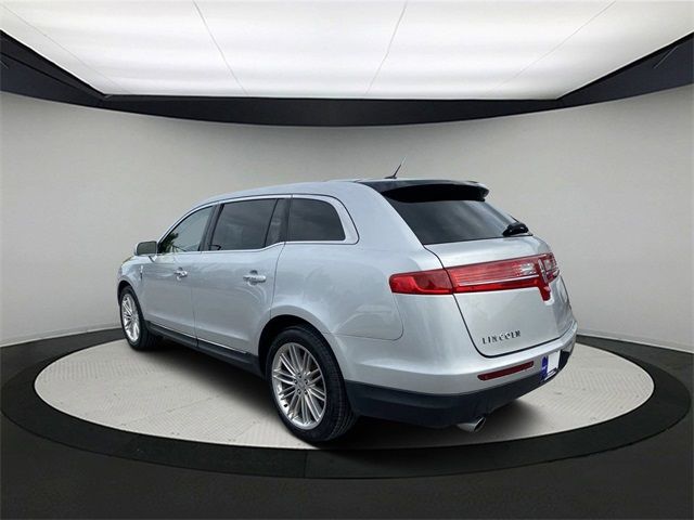 Photo 2 VIN: 2LMHJ5AT6JBL00857 - LINCOLN MKT 