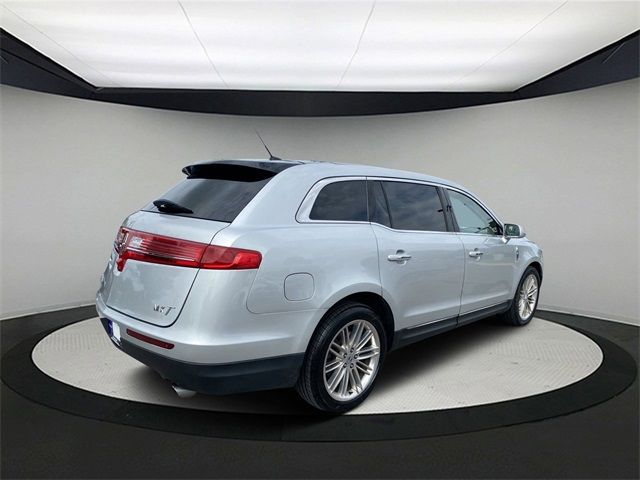 Photo 4 VIN: 2LMHJ5AT6JBL00857 - LINCOLN MKT 