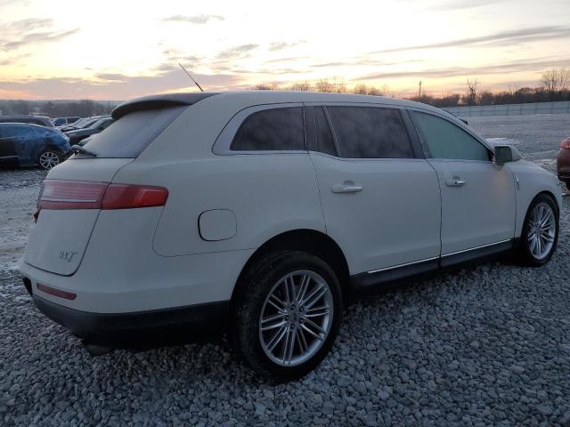 Photo 2 VIN: 2LMHJ5AT6JBL01670 - LINCOLN MKT 