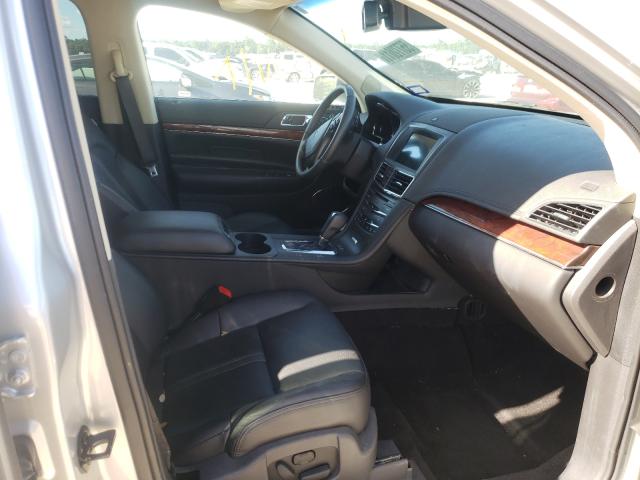 Photo 4 VIN: 2LMHJ5AT6KBL01847 - LINCOLN MKT 