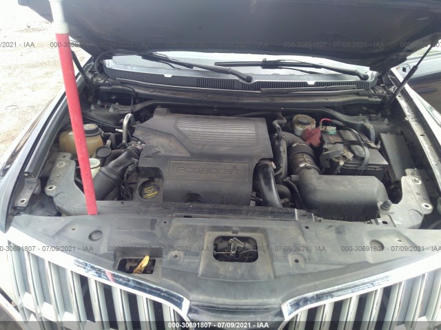 Photo 9 VIN: 2LMHJ5AT7ABJ10744 - LINCOLN MKT 