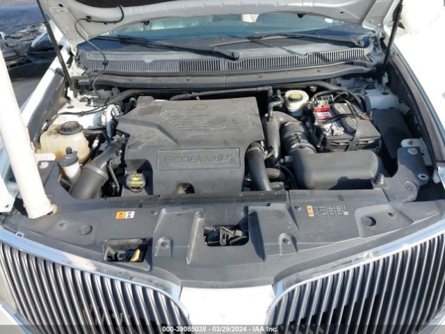 Photo 9 VIN: 2LMHJ5AT7DBL56939 - LINCOLN MKT 