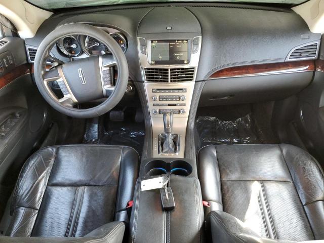 Photo 4 VIN: 2LMHJ5AT8ABJ00174 - LINCOLN MKT 